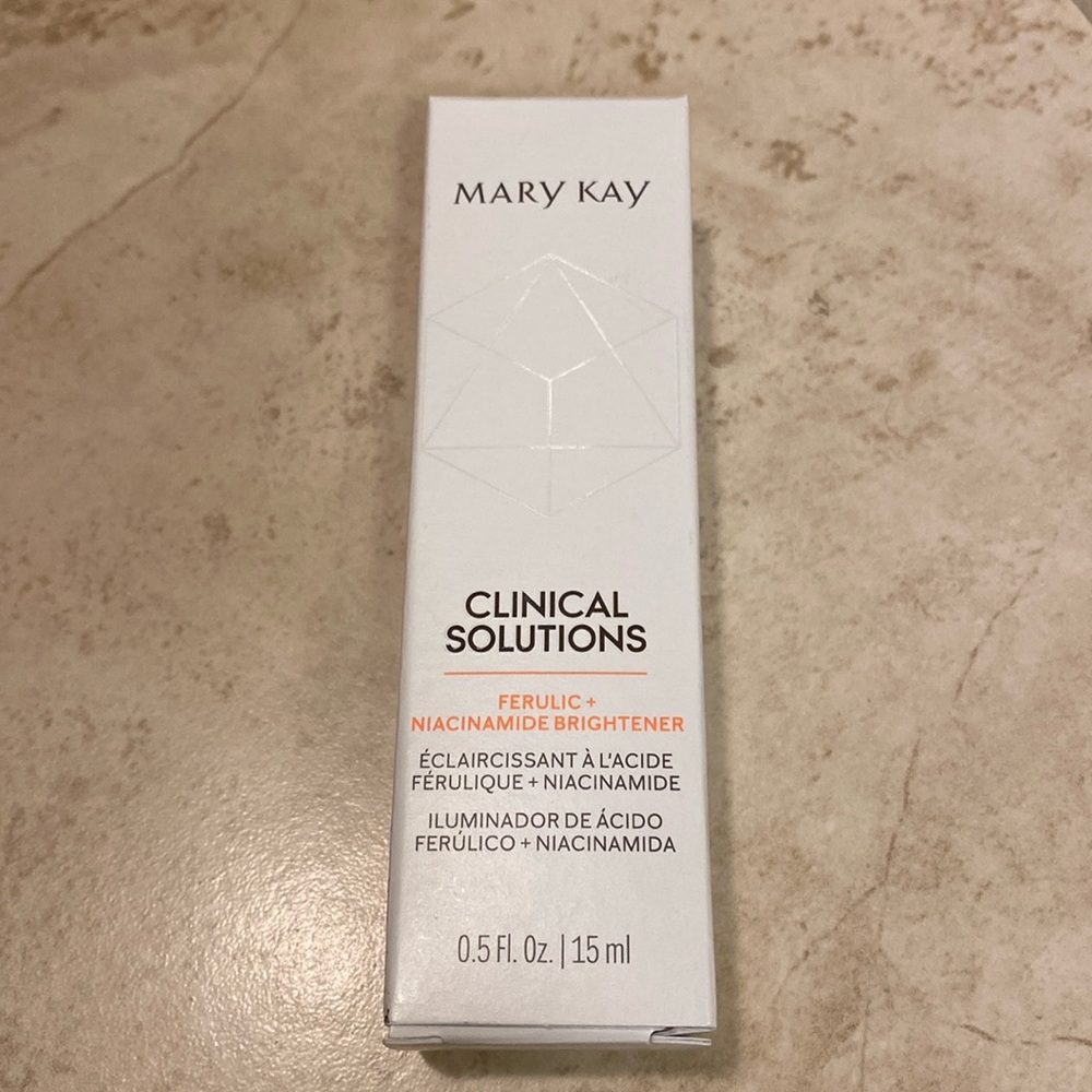 Mary Kay Clinical Solutions Ferulic + Niacinamide Brightener (0.5 Fl. Oz.)/15 mL